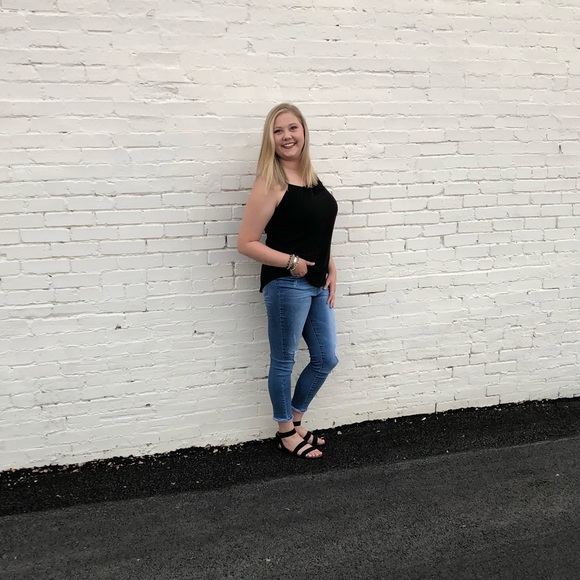 Meet your Posher, Jordan - Picture 1 of 1